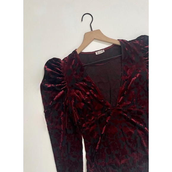 FREE PEOPLE Intimately Magic Hour Velvet Bodysuit Red Midnight Floral Large - Picture 4 of 16